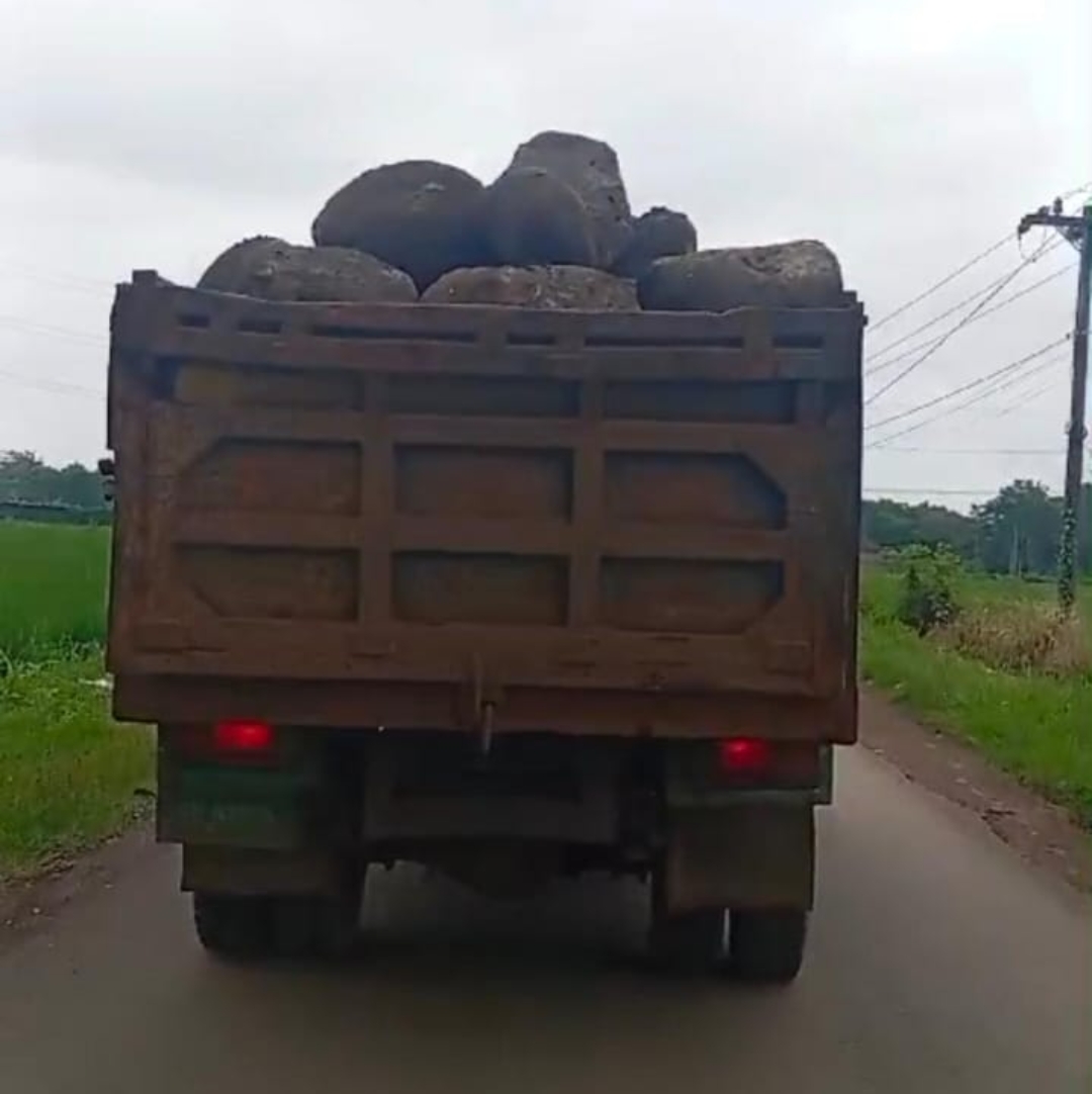 Tambang Galian C di Pancar Glagas Diduga Menyimpang, Negara Rugi, Regulasi Dihina