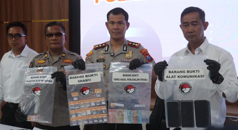 Terungkap, 6 kasus dan 9 Pengedar Sabu Dibekuk Polres Probolinggo Kota*