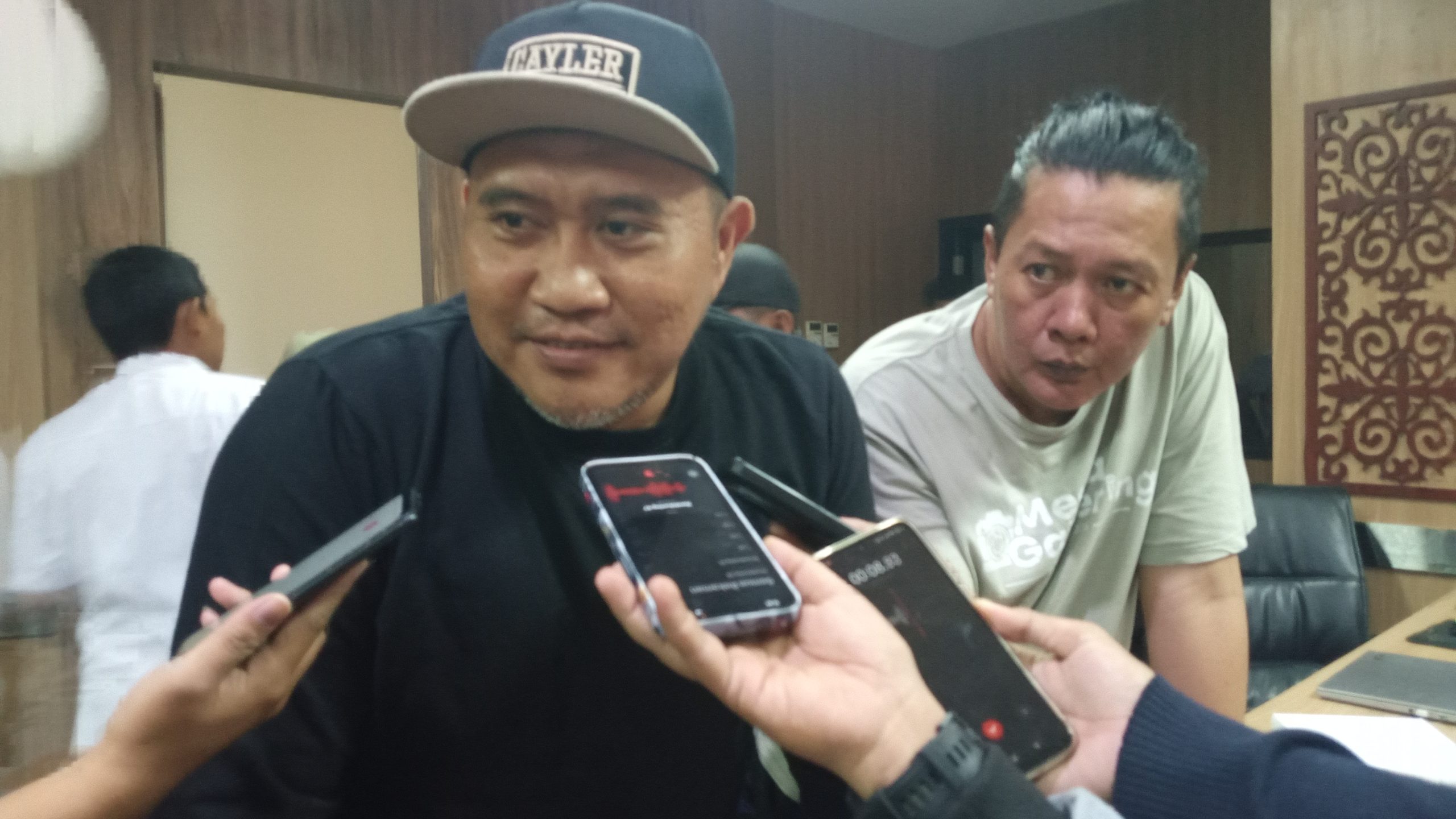 DPRD Tagih Janji Hadi, Jalan Rusak Akibat Proyek Koprasi Merah Putih Semampir Wajib Dipulihkan Sebelum Beroperasi
